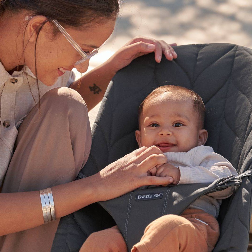 BabyBjorn Leżaczek Bliss Cotton Antracyt 0-2 lata