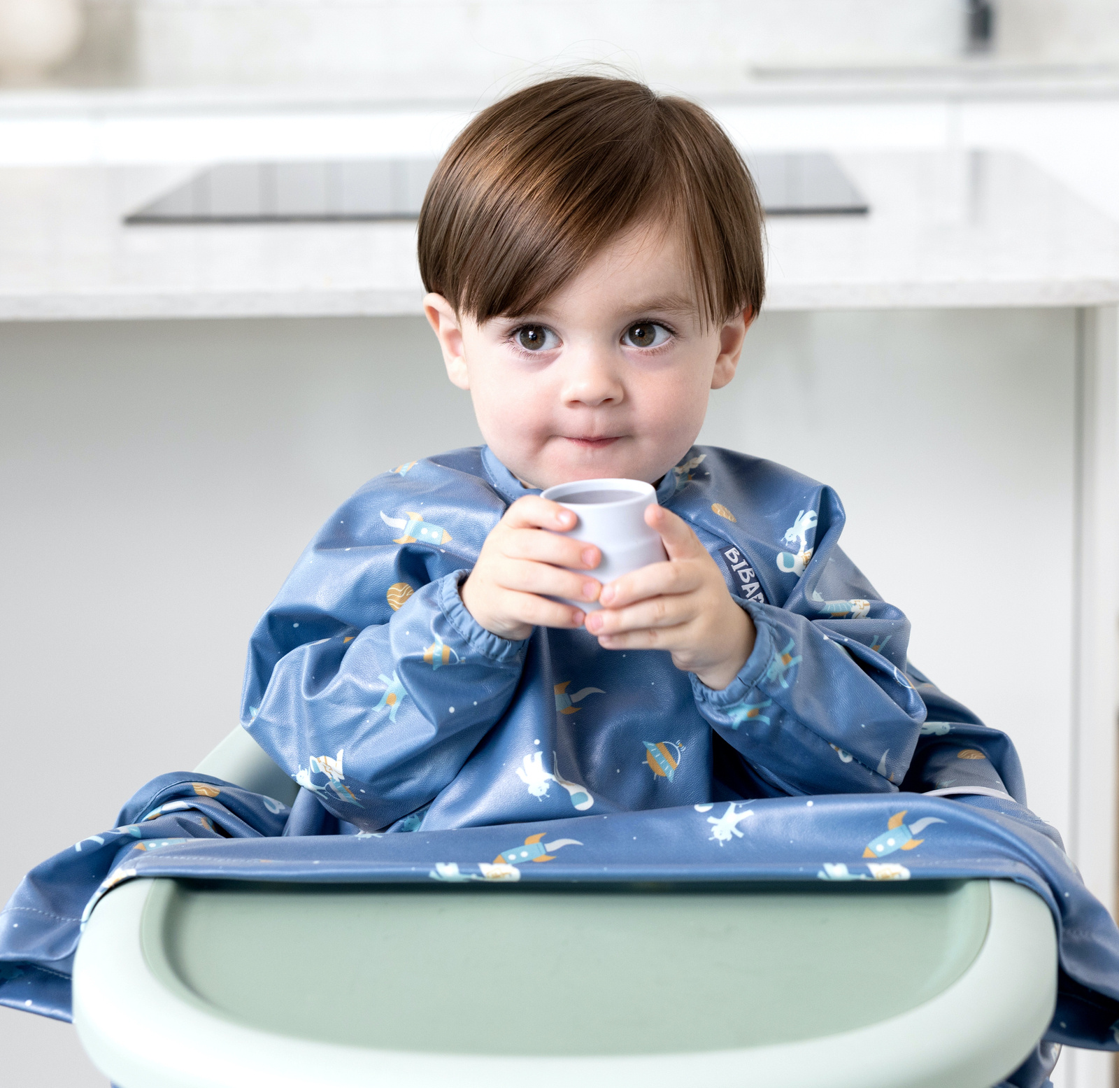 BIBaDO Wodoodporny śliniak z długim rękawem BLW 6m+