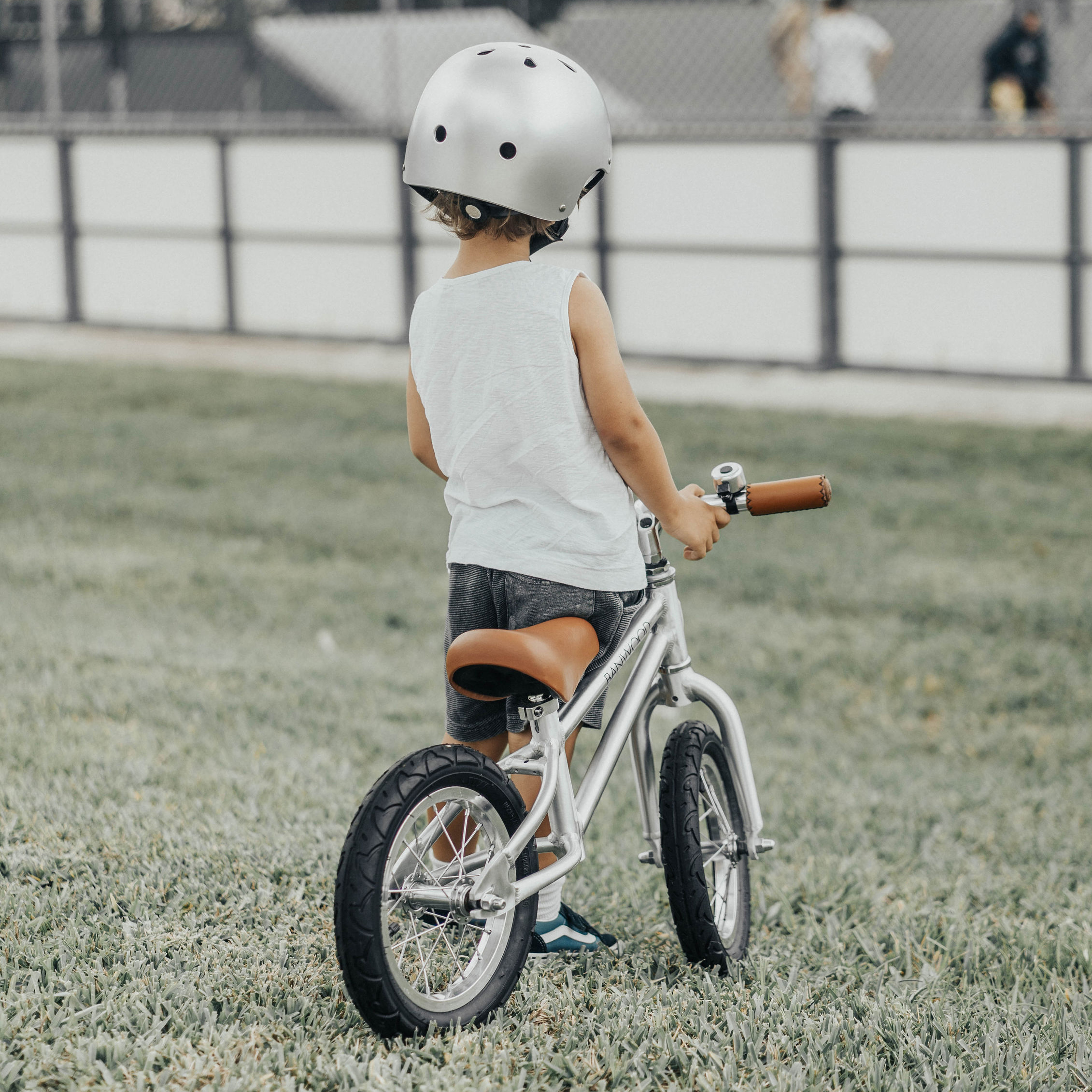 Banwood Kask Rowerowy Chrome Dziecięcy 3-7 lat