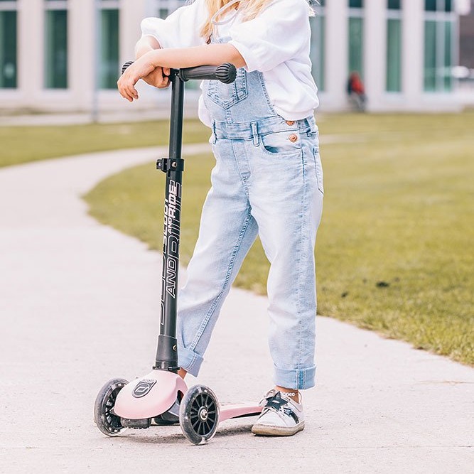 Scoot & Ride Hulajnoga Highwaykick 3 LED Rose 3+