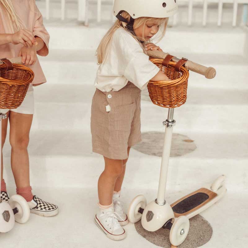 Banwood Kask Rowerowy Stripes 3+ lat