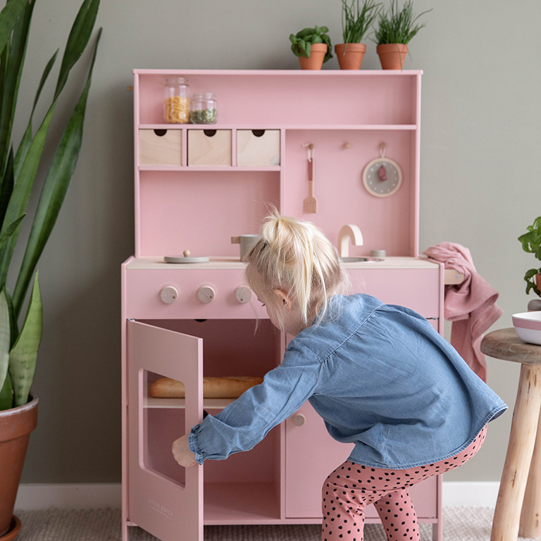 Little Dutch, Kuchnia drewniana Różowa