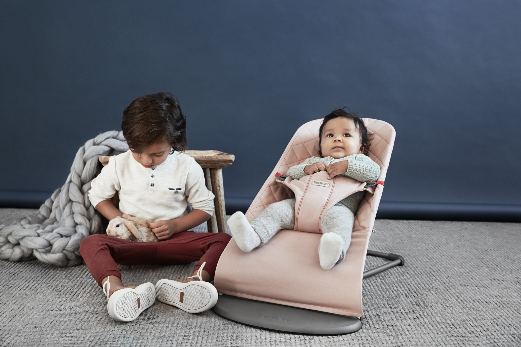 BABYBJORN, leżaczek BLISS Różany