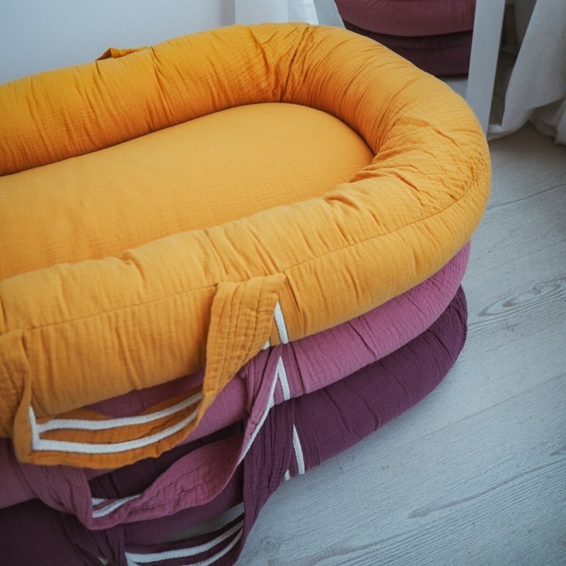 Hi Little One Kokon niemowlęcy Muślinowy Baby Pink 85x55cm