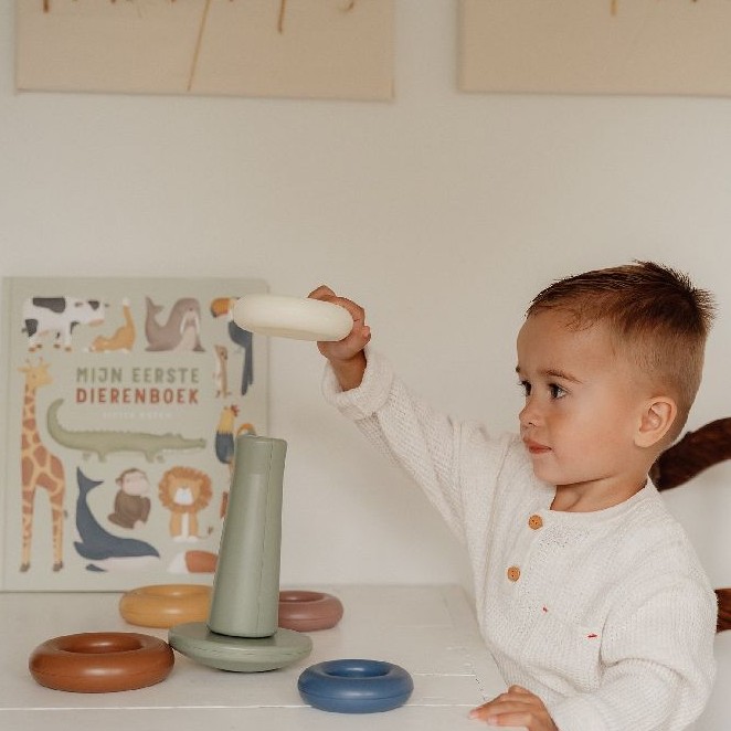 Little Duch Piramida Vintage 12m+