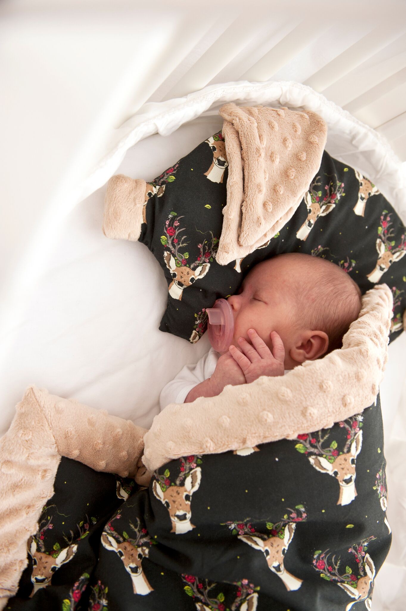 La Millou Kocyk niemowlaka Oh my deer Latte 0+