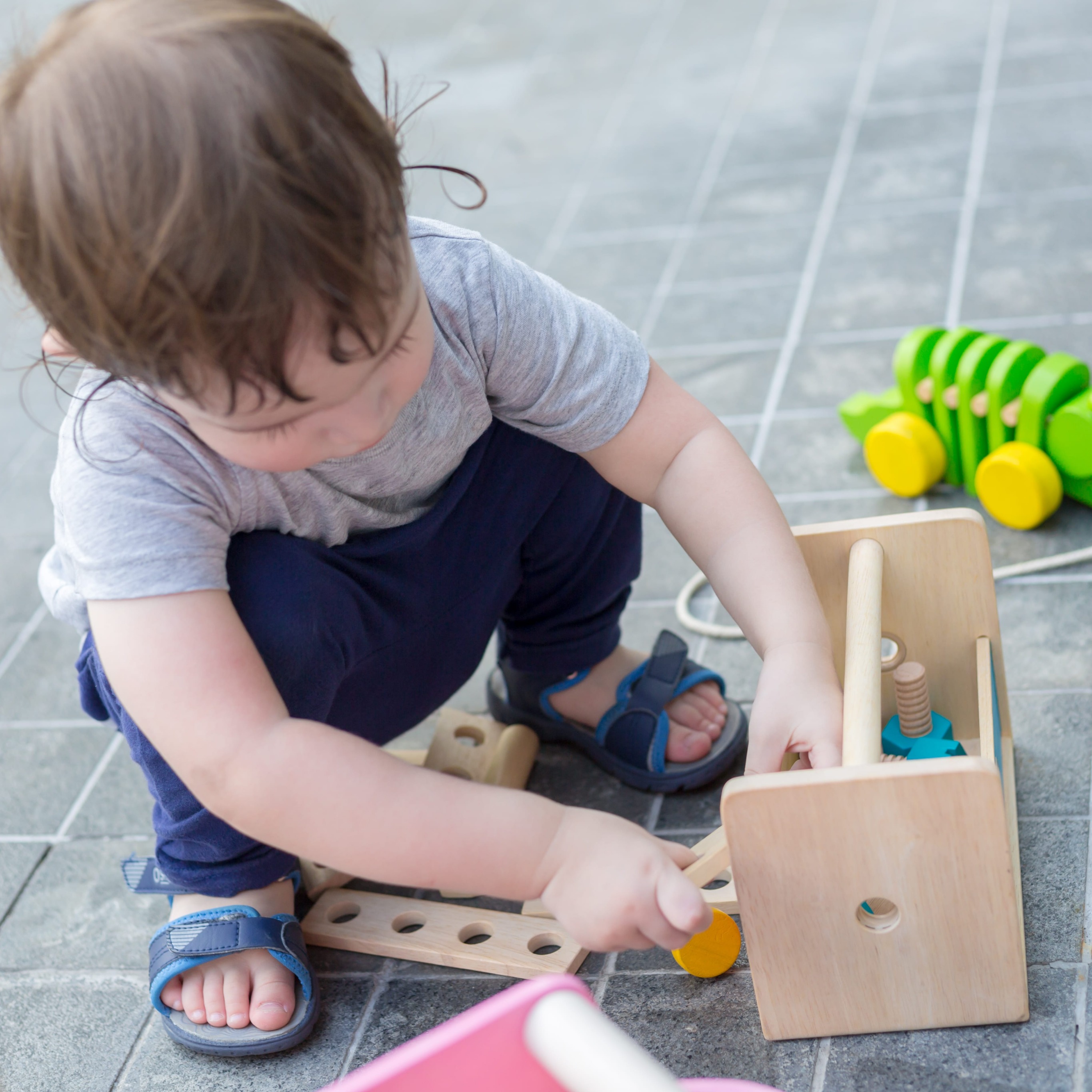 plan toys, Skrzynka majsterkowicza