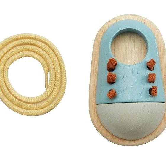 Plan Toys But do nauki sznurowania - 1+