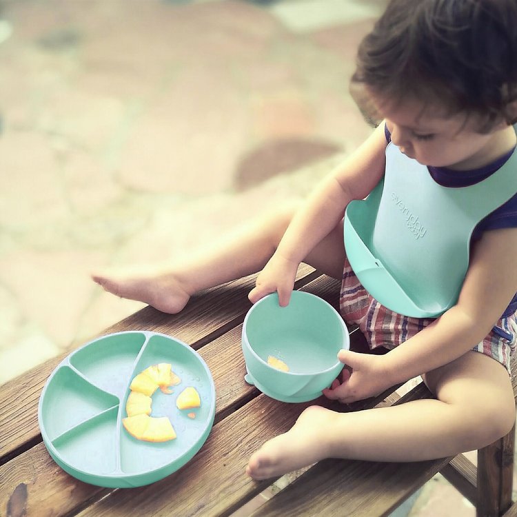 Everyday Baby Śliniak Silikonowy Kieszonka Miętowy 6m+