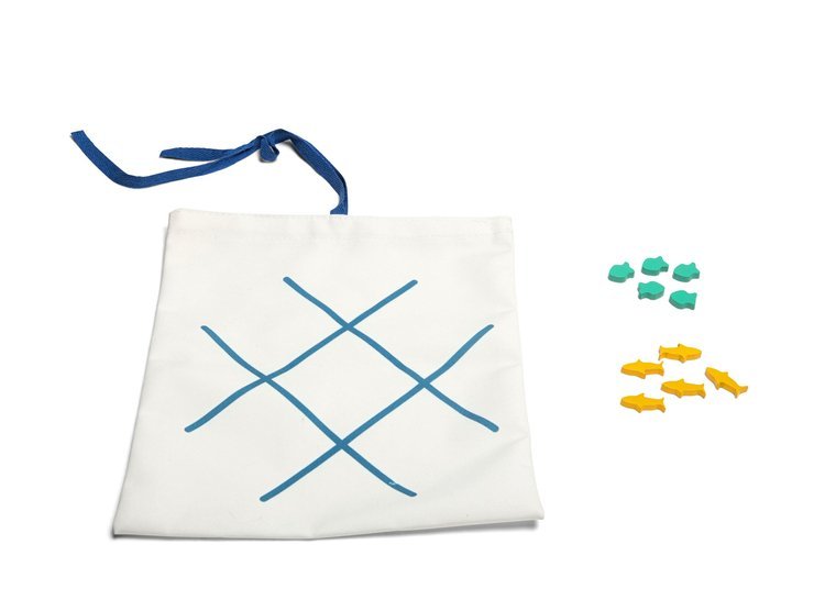 BS Toys Gra Podróżna 3w1 Warcaby Szachy Kółko i Krzyżyk 4+