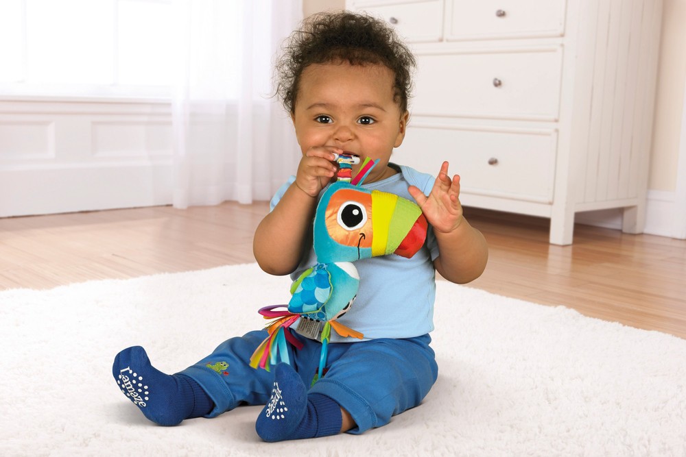 Lamaze Zawieszka Tucan Toot 0+
