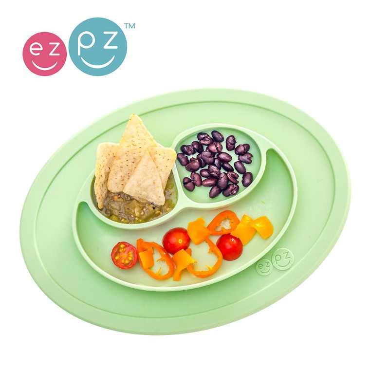 EZPZ, Silikonowy talerzyk z podkładką mały 2w1 Mini Mat pastelowa zieleń