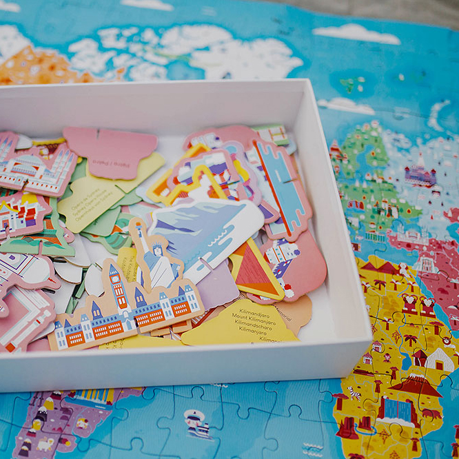 Janod, Puzzle edukacyjne z figurkami 3D Cuda świata 350 elementów 7 +