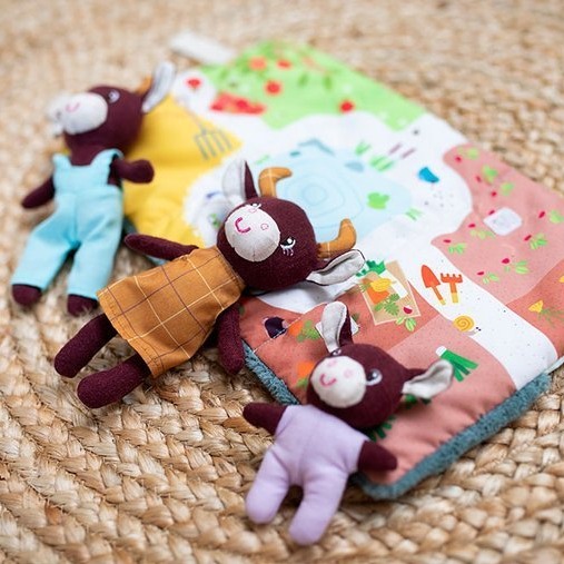 Lilliputiens Mini Rodzina Krówek Rosalie z Matą 0+ | Przytulanka Edukacyjna