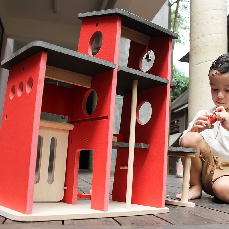 Plan Toys Remiza Straży Pożarnej 3+