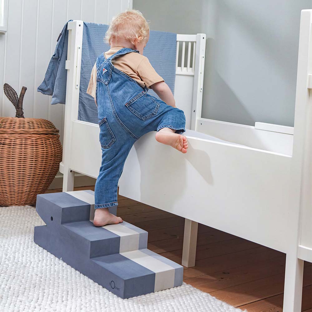 Krokodyl zabawka sensoryczna L Cloudy Blue | bObles