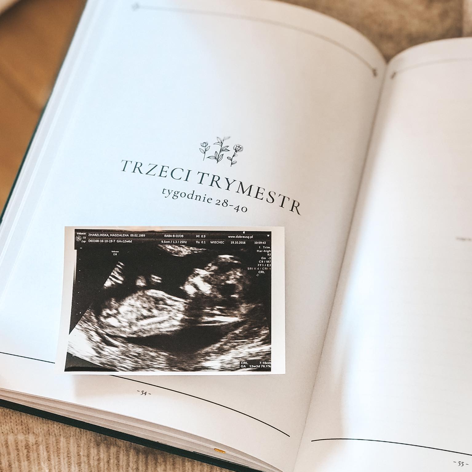 Pamiętnik przyszłej mamy Oh Mama Bottle Green