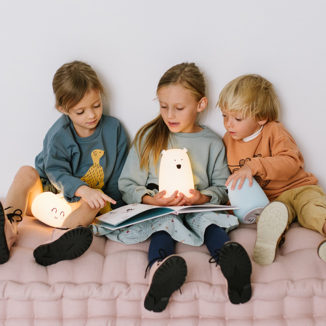 Rabbit&Friends Lampka Nocna Miś duży Biały USB