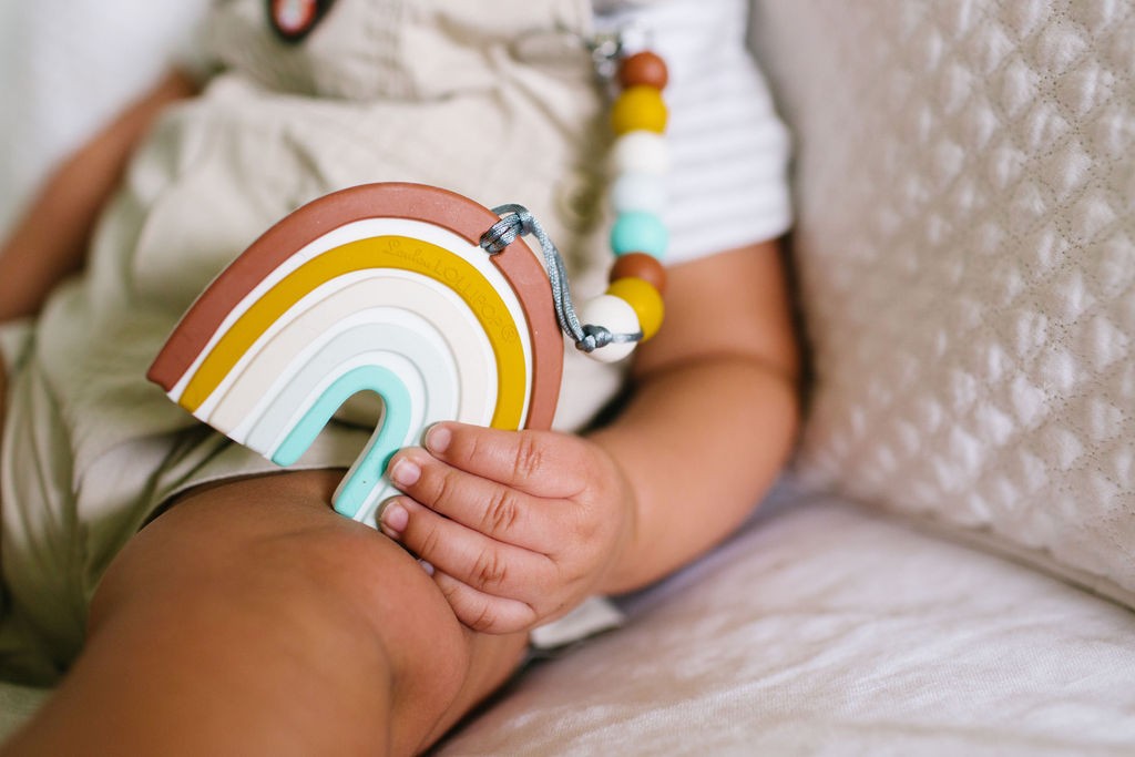 LouLou Lollipop, gryzak silikonowy Neutral Rainbow