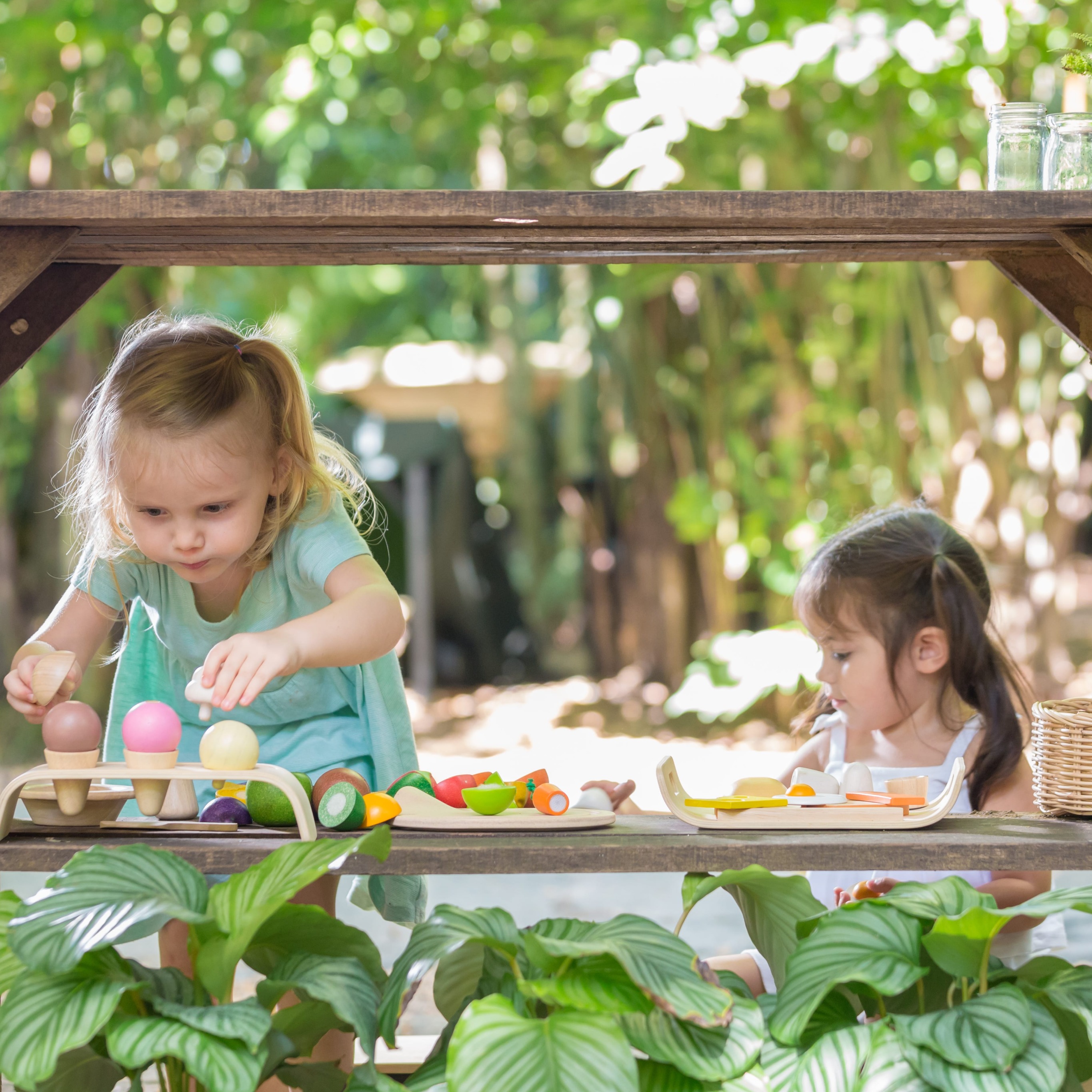 Plan Toys Warzywa i Owoce na Tacy 18m+