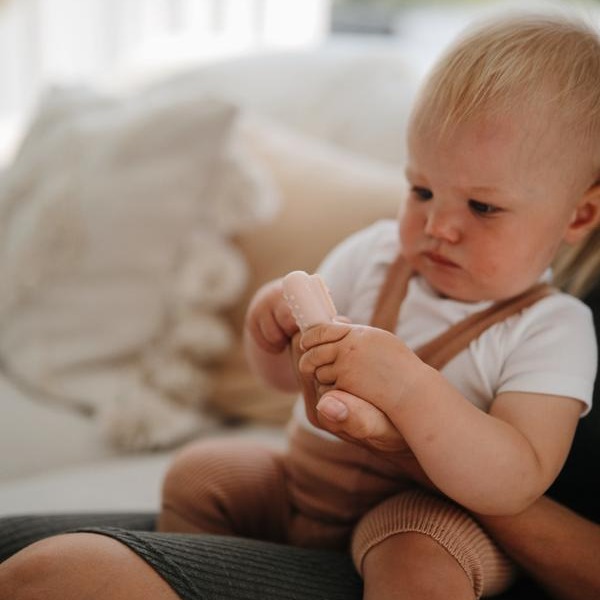 Mushie Szczoteczki na palec 2 szt. Stone/Tradewinds 10m+