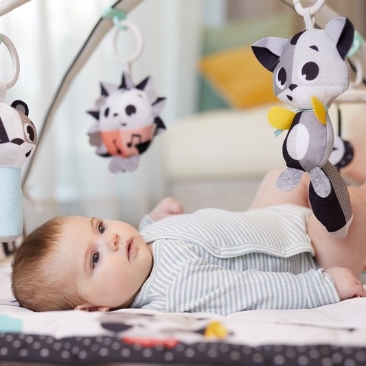 Tiny Love Mata Magiczna Kraina Czarno-Biała 0m+