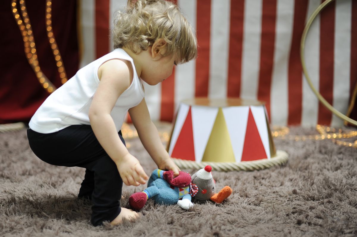 Ebulobo Gustaw Klaun 30cm 12m+