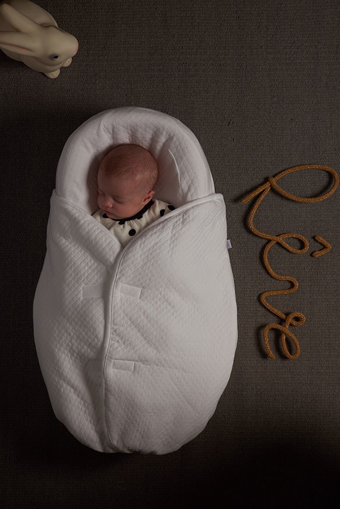 Red Castle, ergonomiczny materac dla niemowląt Cocoonababy,