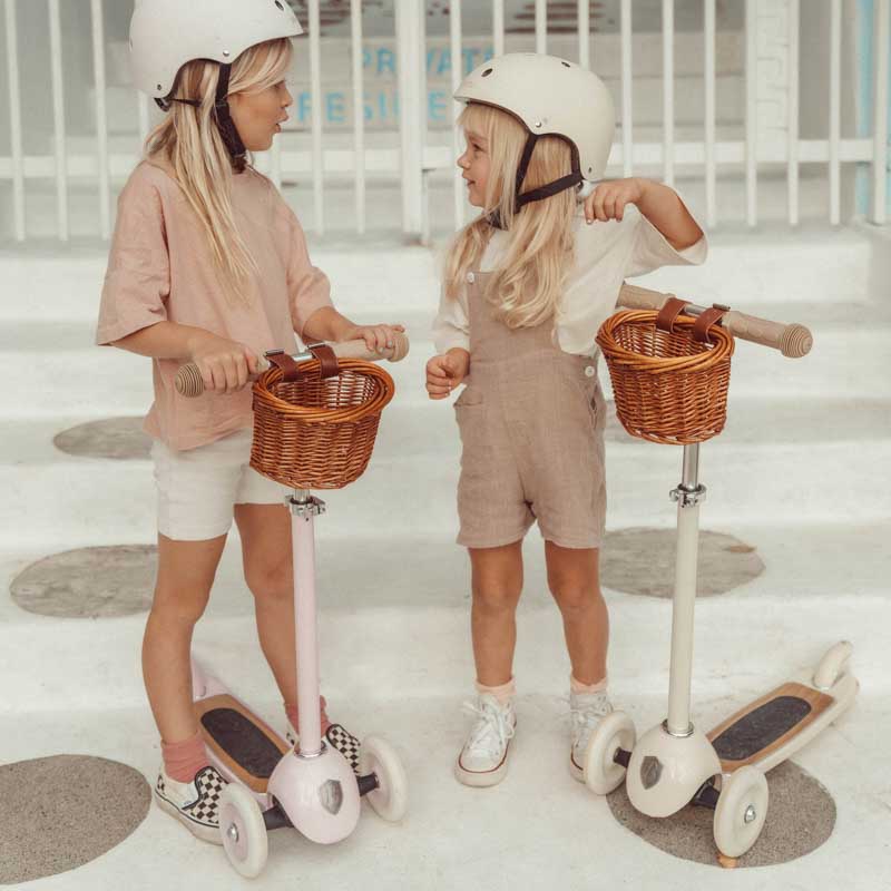 Banwood, dziecięcy kask rowerowy white