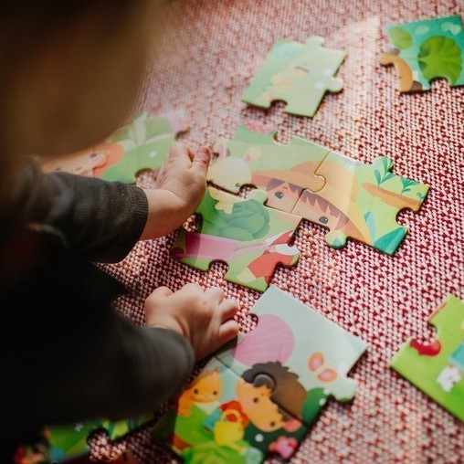 Janod Puzzle w Walizce Ogród 36el 4+