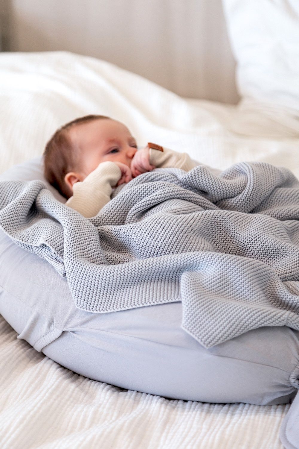 Poofi Poduszka ciążowa Nest Jasny Szary 4w1 0+