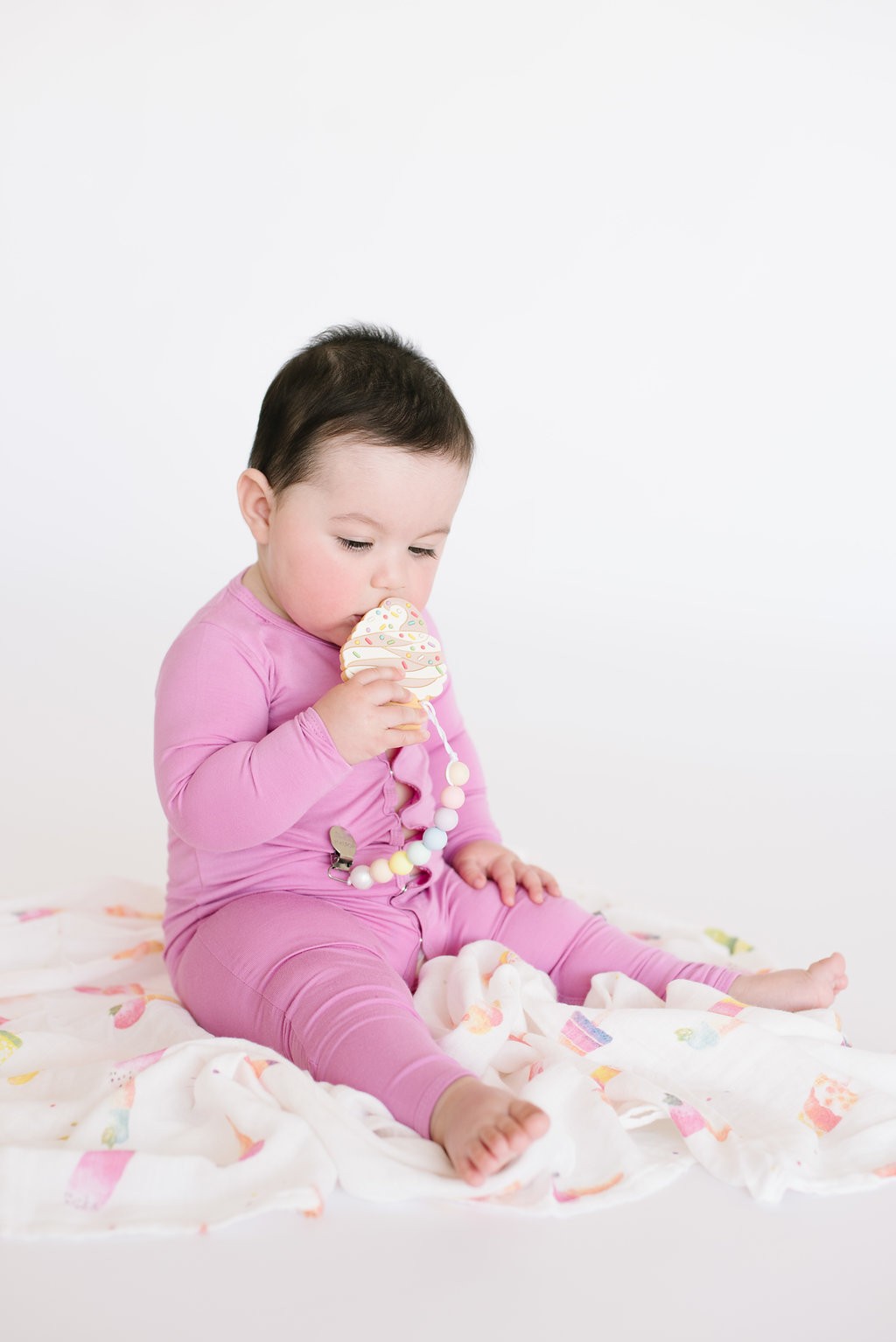 LouLou Lollipop, gryzak silikonowy Ice Cream truskawka