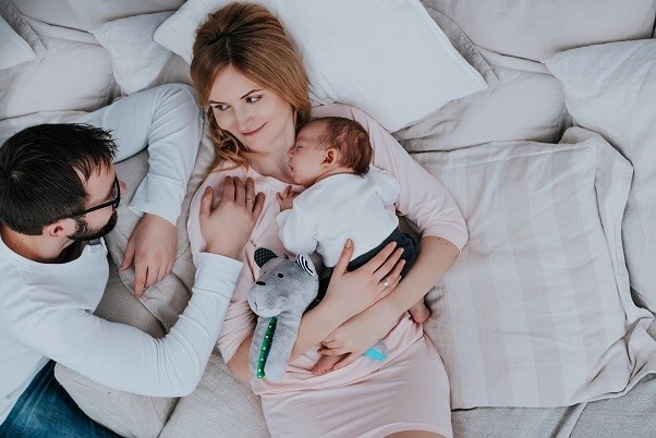 Szumiący Miś Whisbear CRYsensor Cytryna od 1 dnia | Zabawka