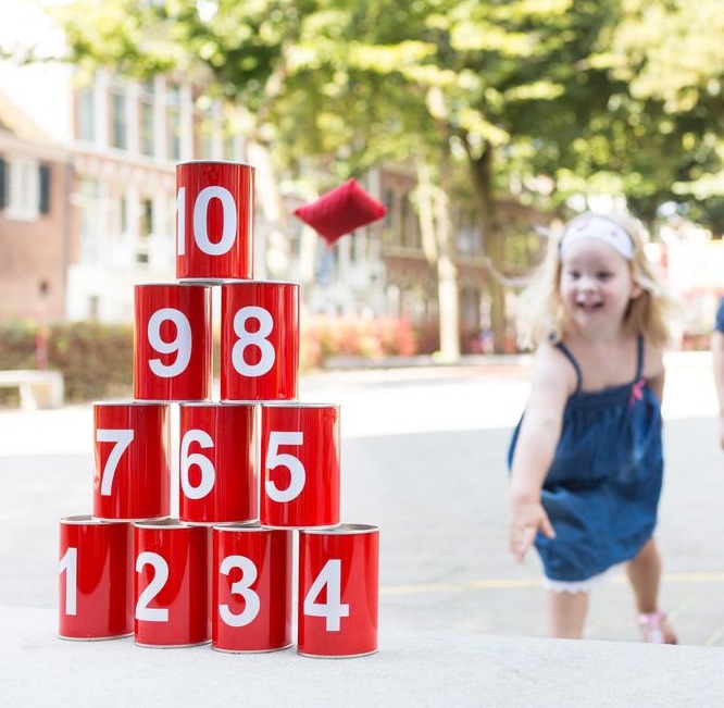 Gra Puszki Czerwone - Zręcznościowa 3+