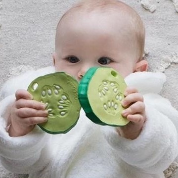 Oli & Carol Gryzak Ogórek Pepino - Naturalny Kauczuk 0+