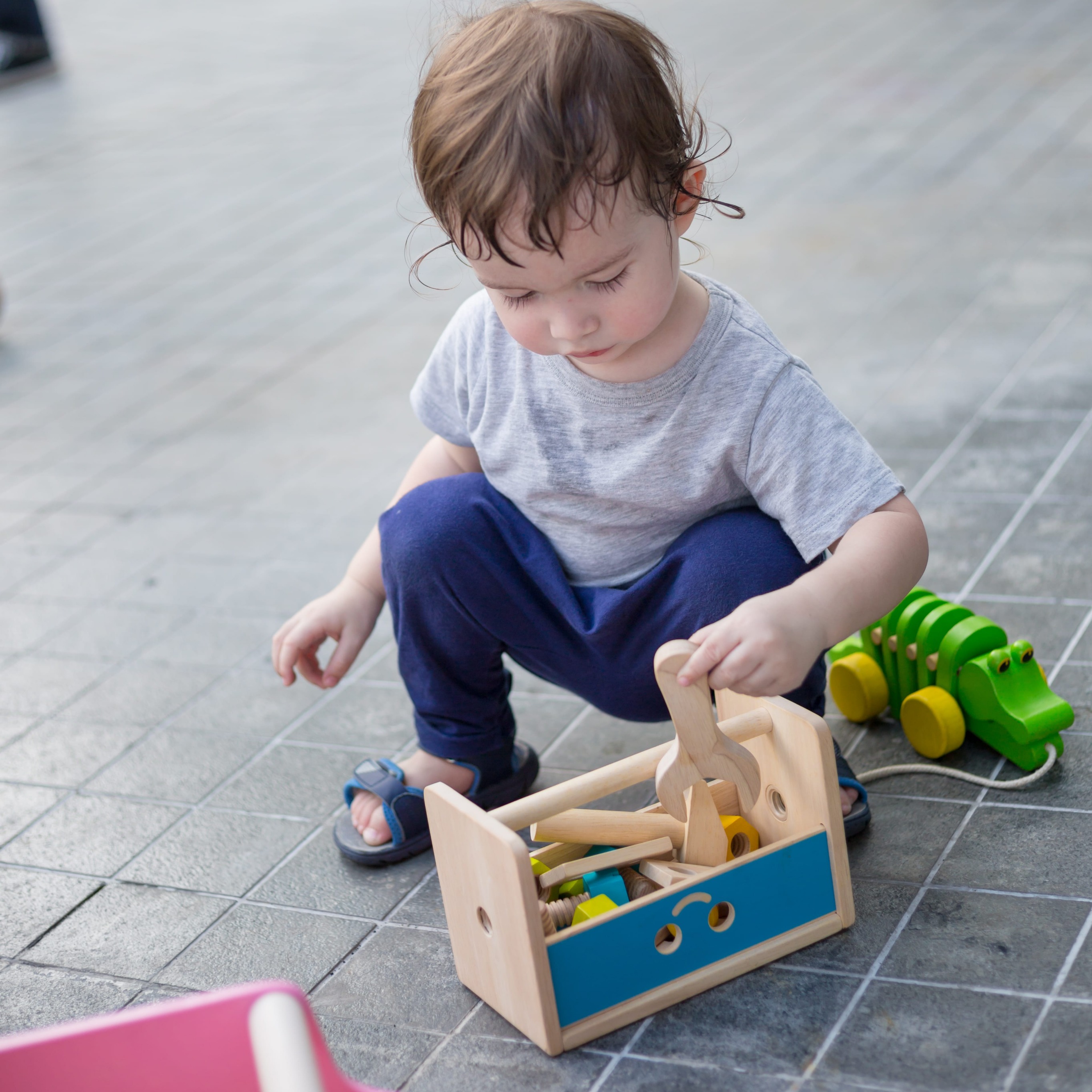 plan toys, Skrzynka majsterkowicza