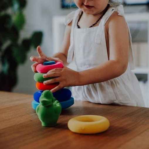 Rubbabu Piramida Sensoryczna z Kaczuszką 1+