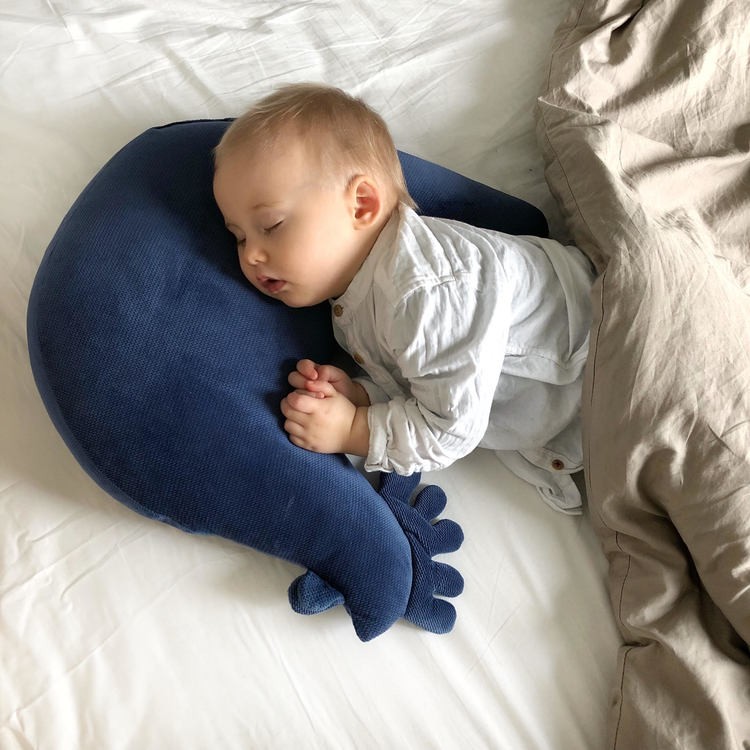 La Millou Kura Babci Dany Velvet Dove Blue | Poduszka do karmienia