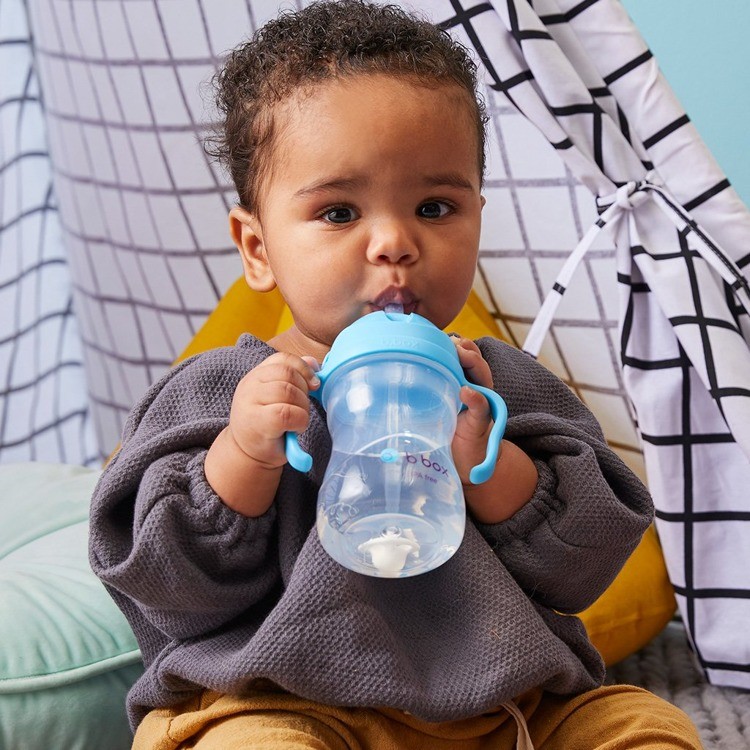 B.Box Bidon ze słomką ananasowy 240 ml 6m+