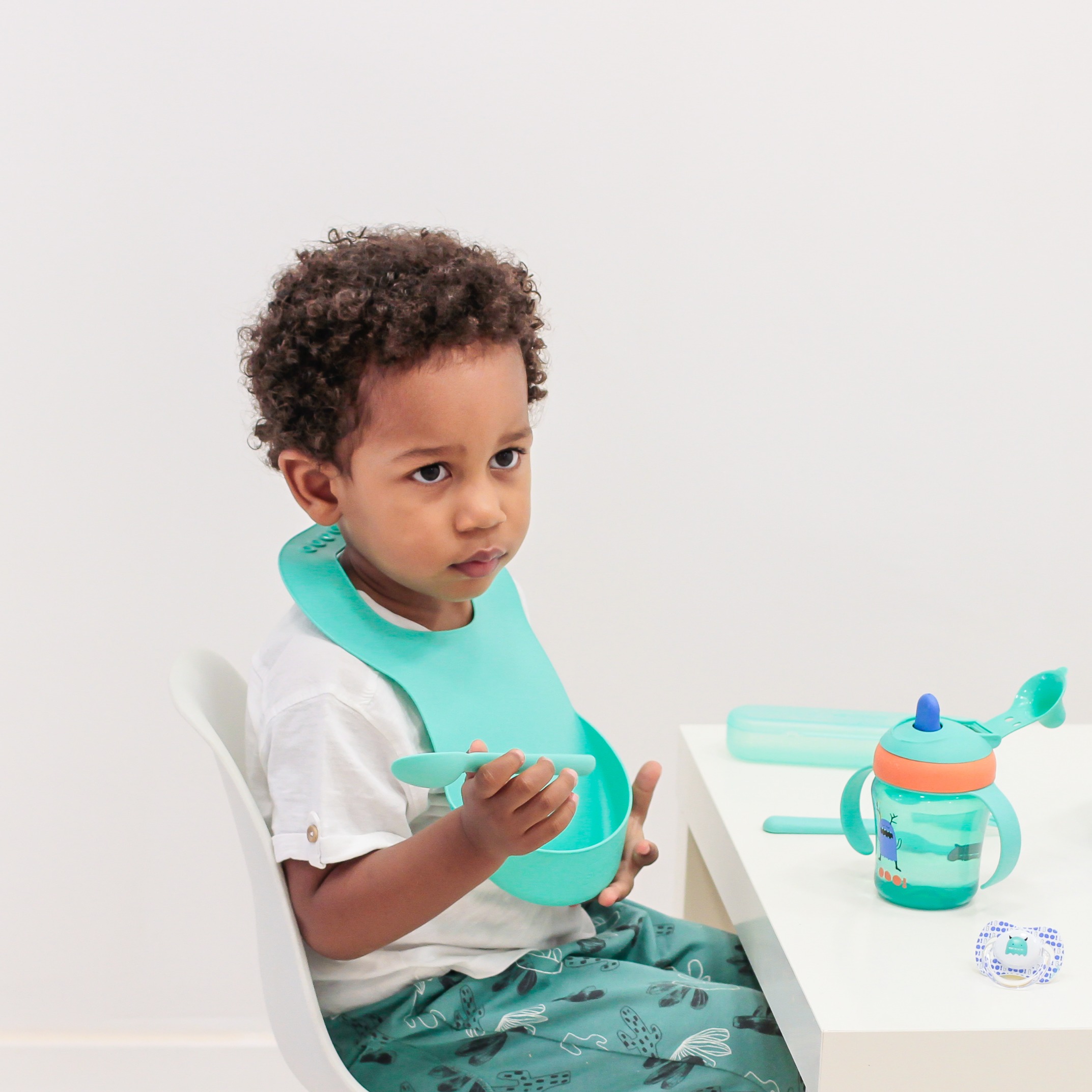 Suavinex, Miękki śliniak z kieszonką - niebieski