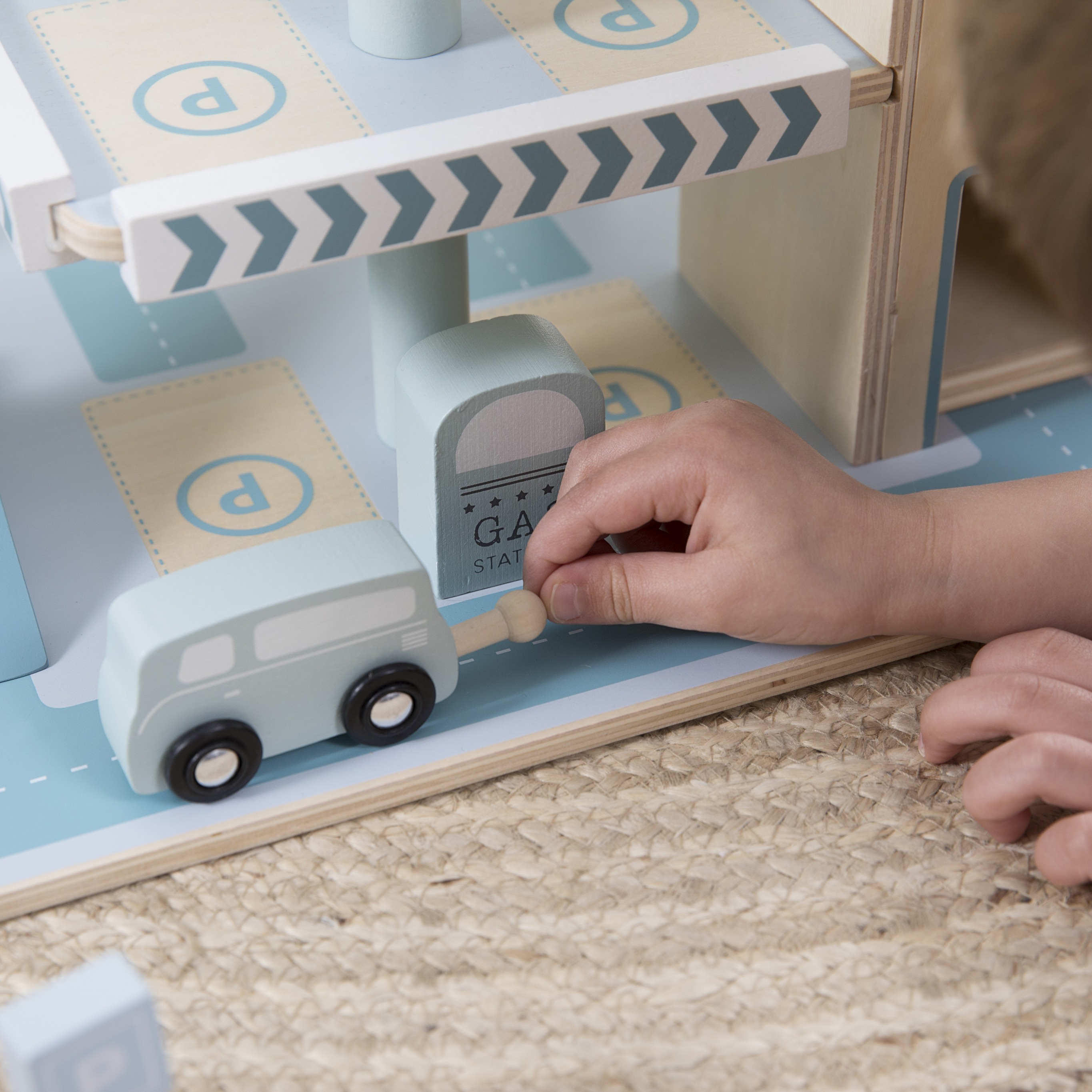 Little Dutch Drewniany Garaż Pastelowy 3+