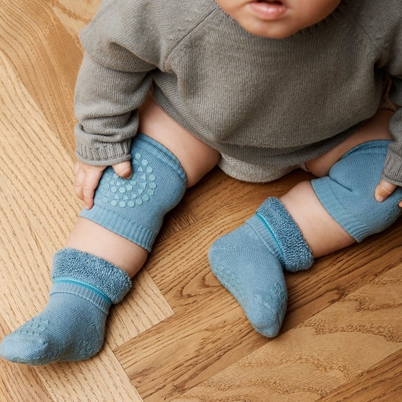 GoBabyGo Nakolanniki Antypoślizgowe Dusty Blue 6-12m