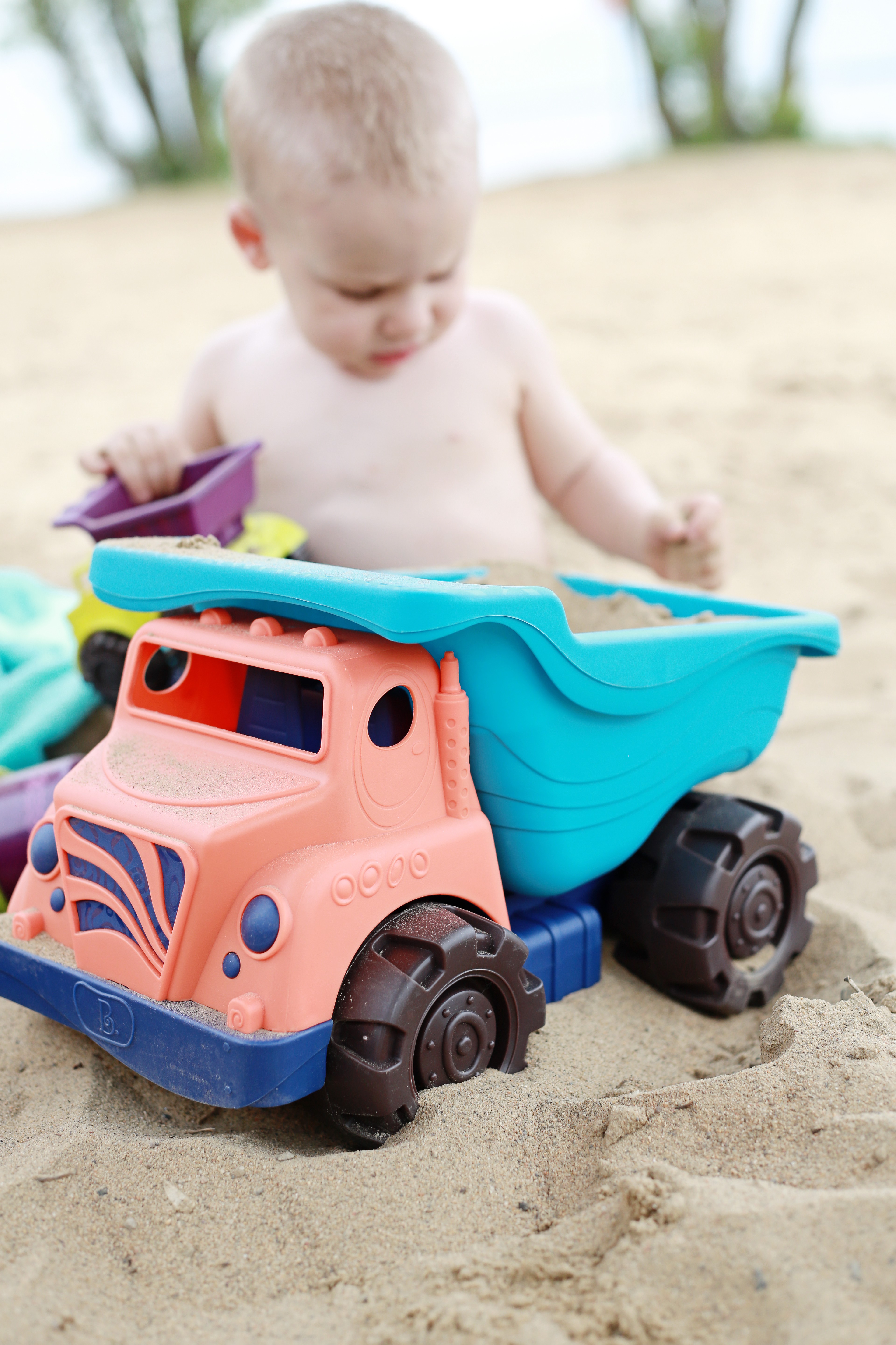 Btoys, ciężarówka z akcesoriami do piasku