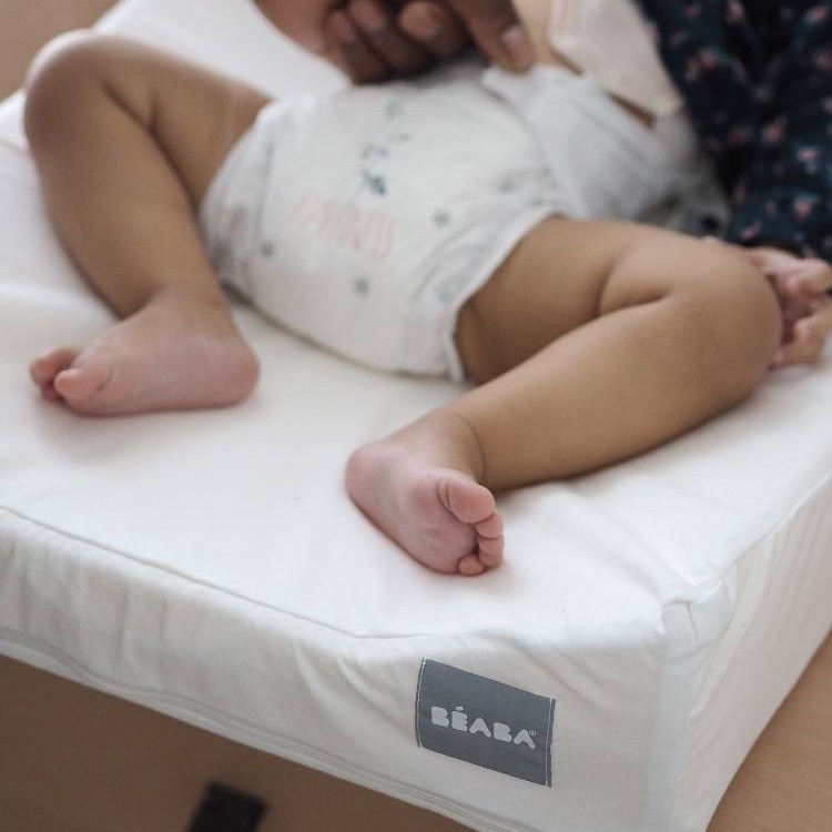 Beaba Przewijak Miękki z Podwyższonymi Bokami 70x50cm