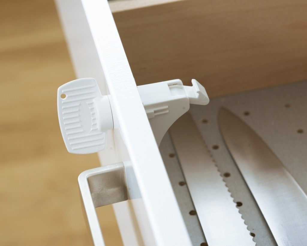 Baby Dan Magnetyczna Blokada Szuflad i Szafek | Bezpieczeństwo Dziecka