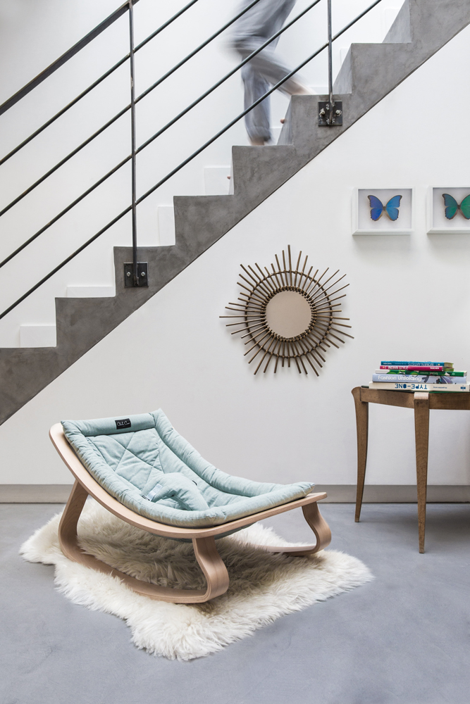 Charlie Crane, Leżaczek Levo buk Aruba Blue