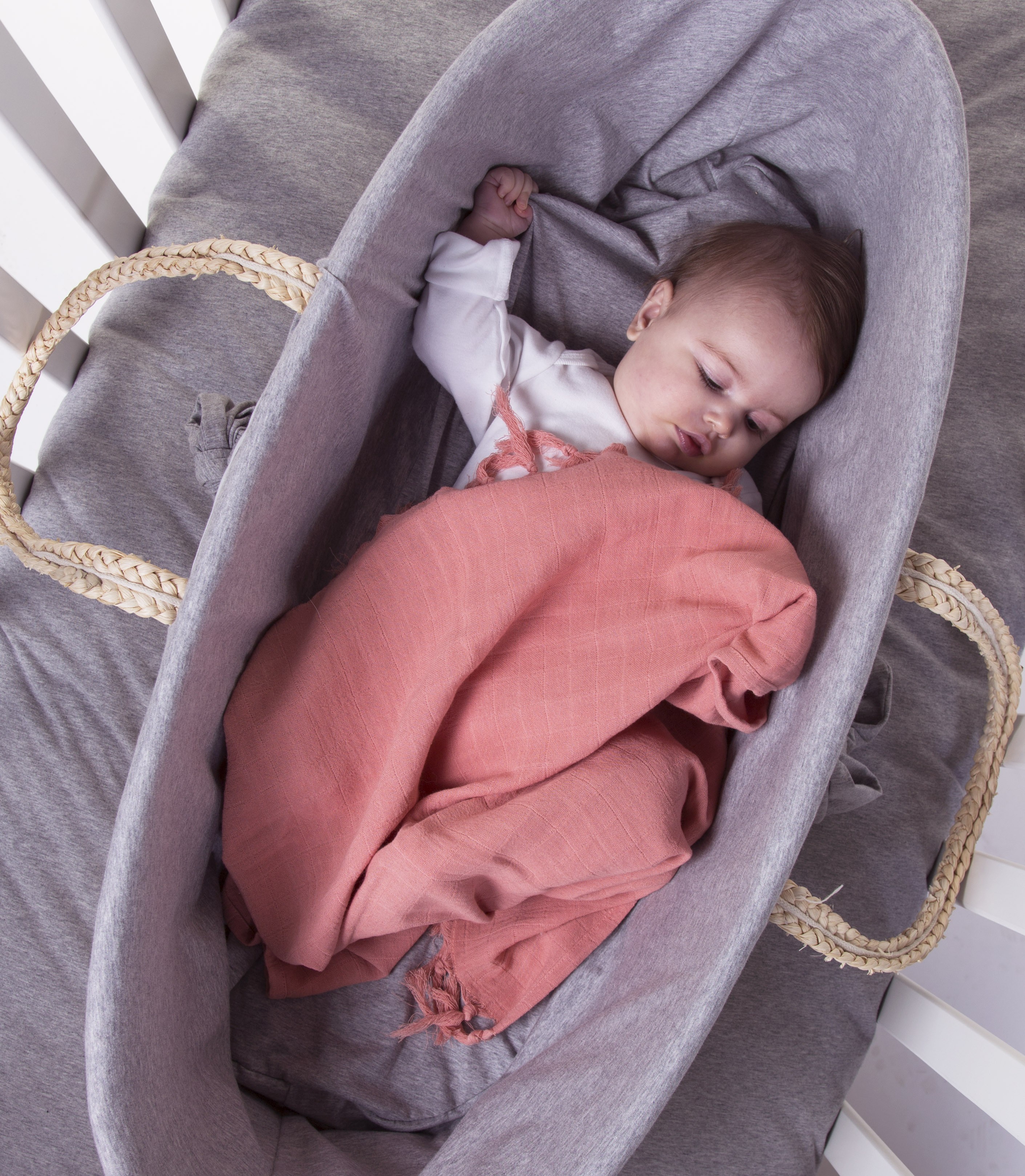 Childhome, Pokrowiec na kosz Mojżesza szary