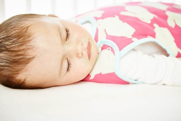 Gro Company Śpiworek Anorak Kissing Bunnies 1.0 tog 18-36 m