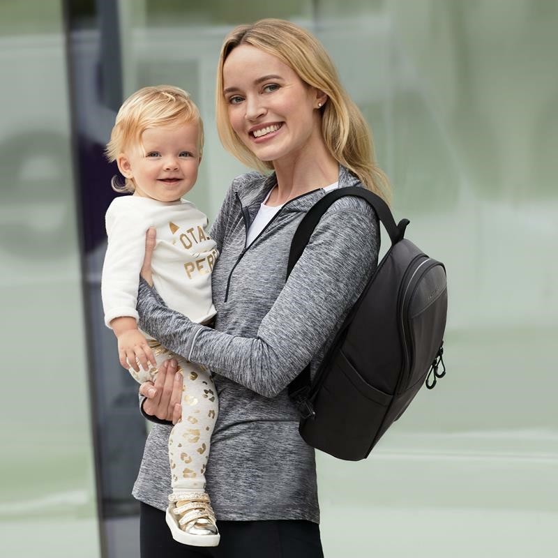 Skip Hop Plecak Paxwell Sling Black Camo dla Taty