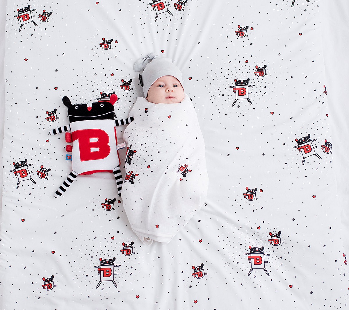 Mata do zdjęć i zabawy Lullalove MRB 95x120cm 0+